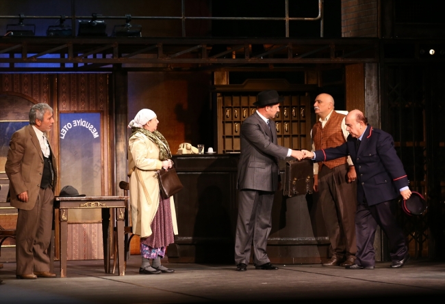 Devlet Tiyatrolarında perde "Reis Bey" ile açılıyor